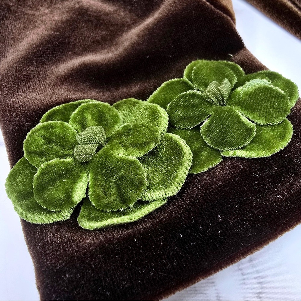 Vintage Style Brown Velvet Gloves Green Floral Applique Stretch Evening Shihreen - Picture 2 of 8